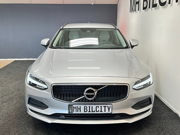 Volvo V90 4 of 5