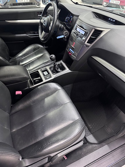 Subaru Outback 11 of 11