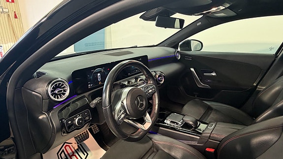 Mercedes-Benz A180 5 of 19