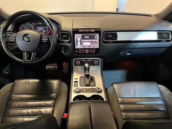 Volkswagen Touareg 7 of 28