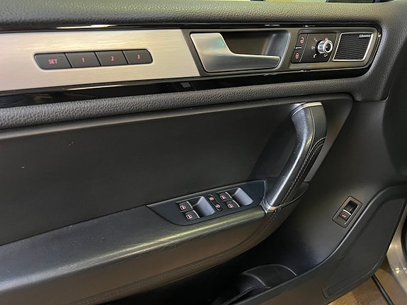 Volkswagen Touareg 13 of 28