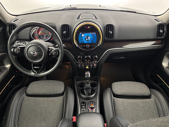 MINI Countryman Cooper SE 15 of 23