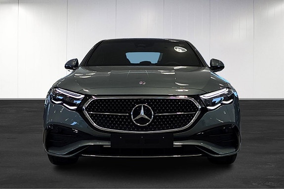 Mercedes-Benz E400 e 5 of 5