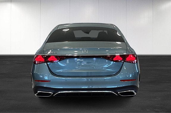 Mercedes-Benz E400 e 6 of 18
