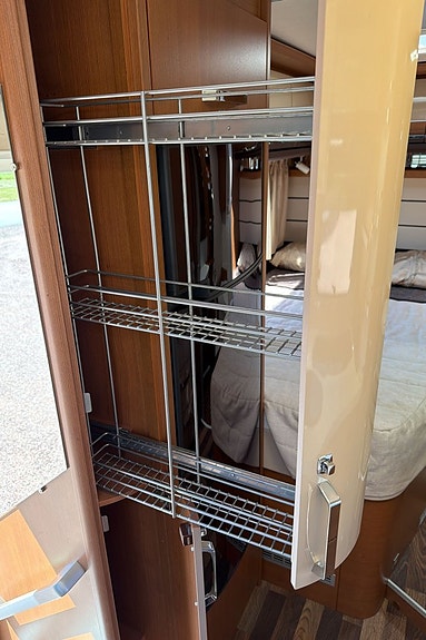 Knaus R22 Sun Ti 11 of 19