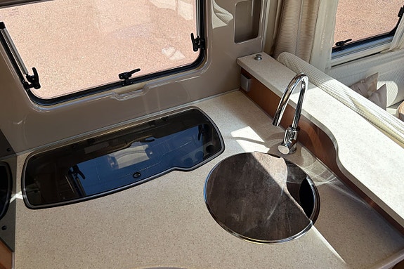 Knaus R22 Sun Ti 8 of 19