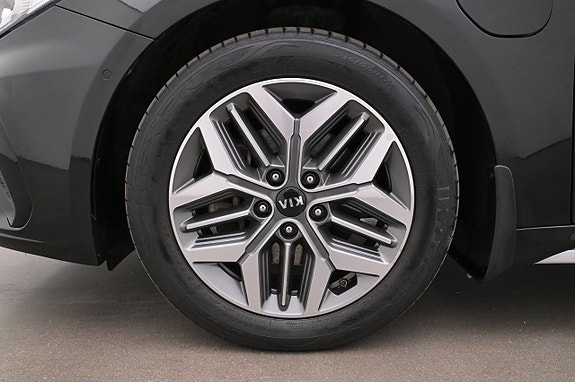 Kia Optima 27 of 27