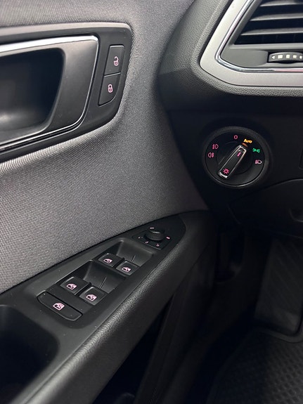 Seat Leon 19 of 19