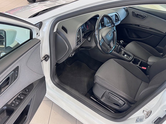 Seat Leon 9 of 19