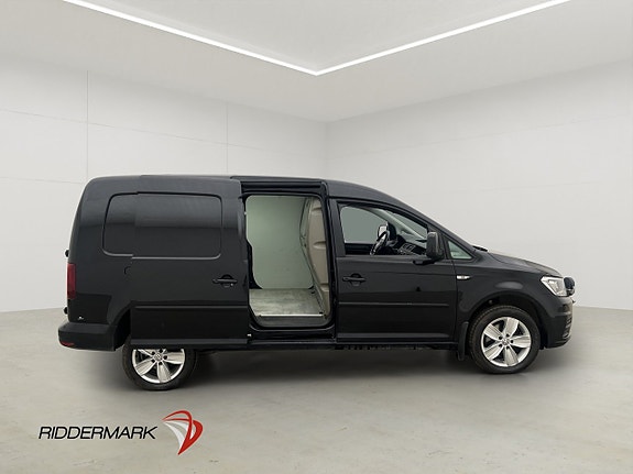 Volkswagen Caddy Maxi 10 of 27