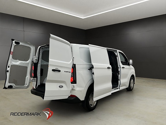 Ford Transit Custom 10 of 28