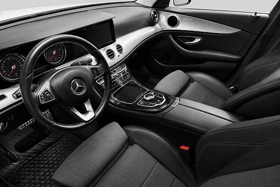 Mercedes-Benz E220 d 7 of 22