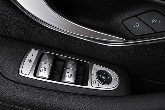 Mercedes-Benz E220 d 18 of 22