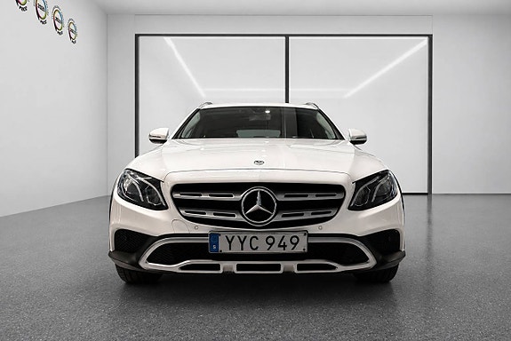 Mercedes-Benz E220 d 5 of 22