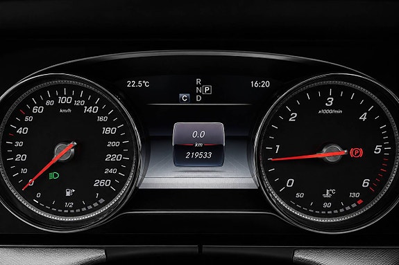 Mercedes-Benz E220 d 15 of 22