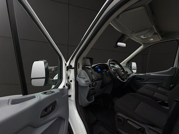 Ford Transit 15 of 30