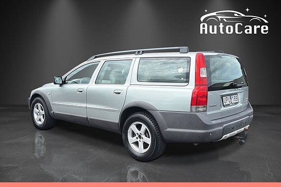 Volvo XC70 3 of 6