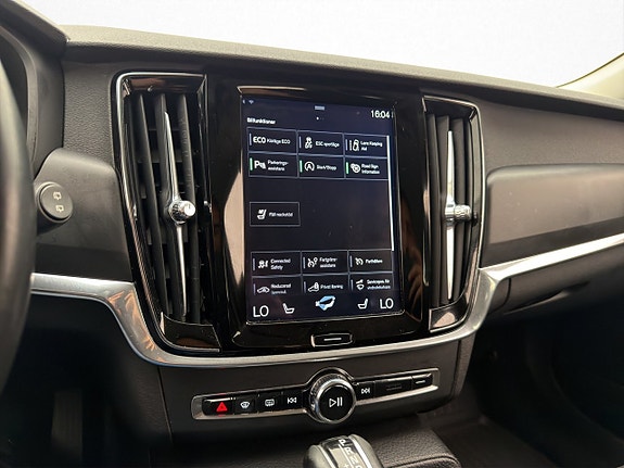 Volvo V90 17 of 29