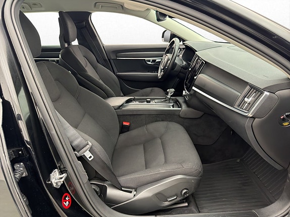 Volvo V90 24 of 29