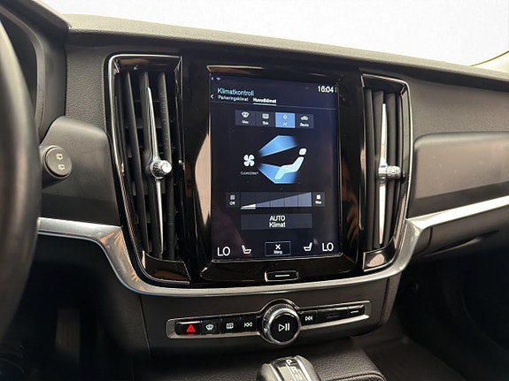 Volvo V90 18 of 29