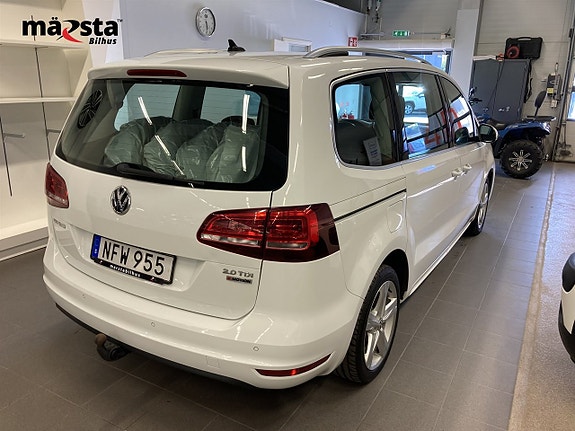 Volkswagen Sharan 3 of 5