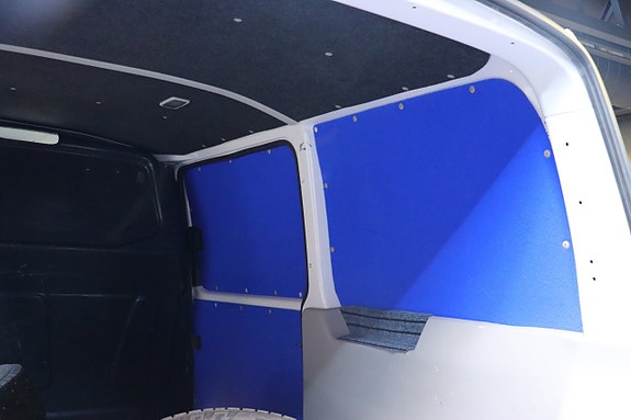 Volkswagen Transporter 13 of 20