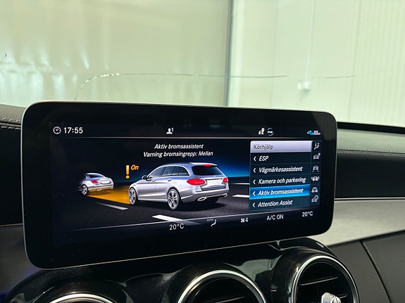 Mercedes-Benz C300 16 of 22