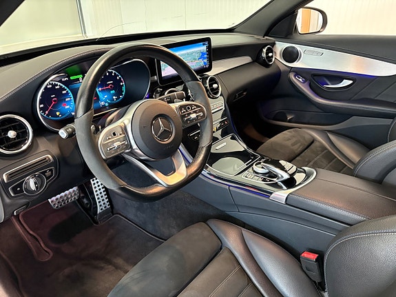 Mercedes-Benz C300 7 of 22