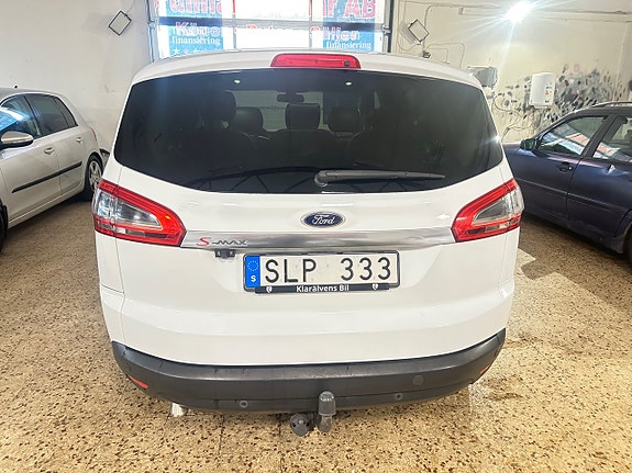 Ford S-MAX 13 of 13