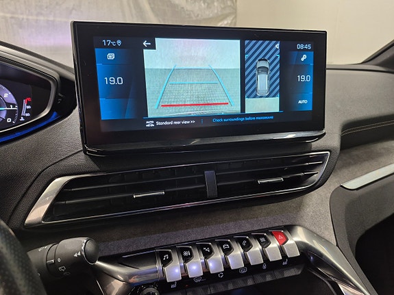 Peugeot 3008 8 of 9