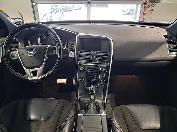 Volvo XC60 4 of 6