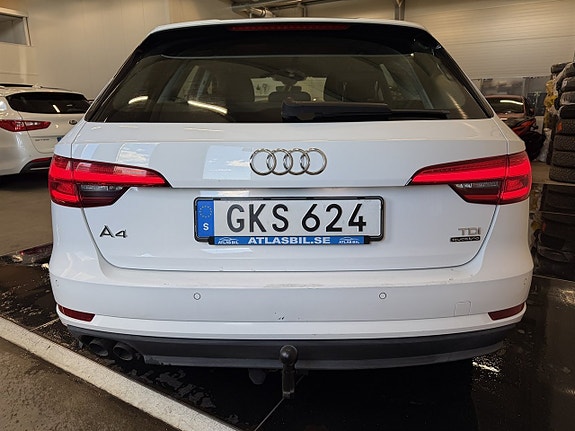 Audi A4 4 of 5