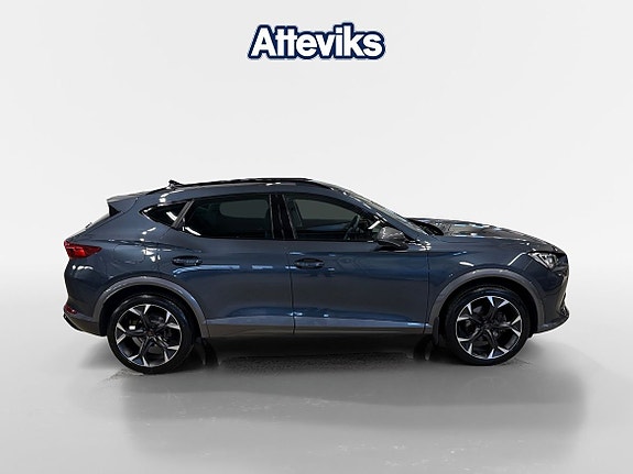 Cupra Formentor e-HYBRID 2 of 5