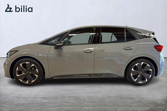 Cupra Born 3 of 5