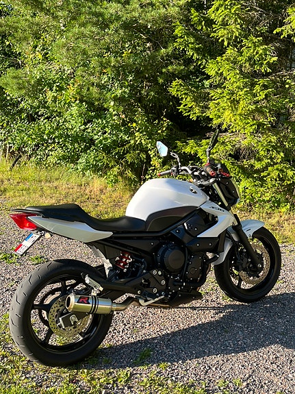 Yamaha XJ6 N {A2} 5 of 5