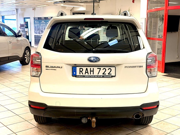 Subaru Forester 4 of 5