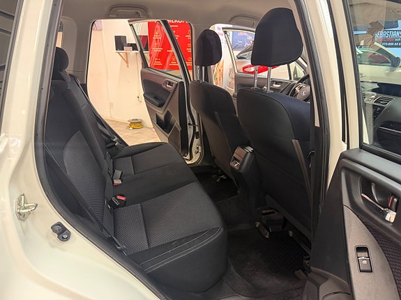 Subaru Forester 13 of 14