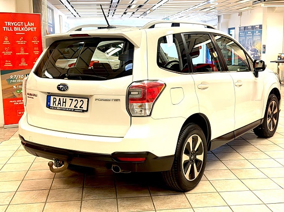 Subaru Forester 3 of 5