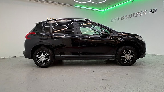 Peugeot 2008 8 of 18