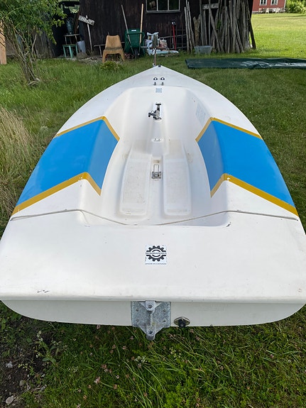 Bombardier 3,8 laserjolle 2 of 4