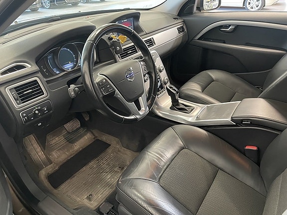 Volvo V70 16 of 20