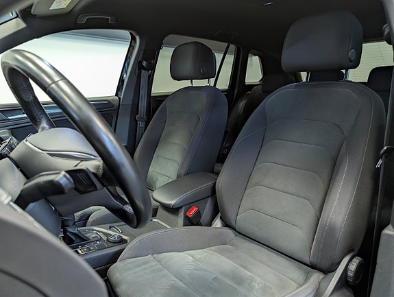 Volkswagen Tiguan 12 of 27