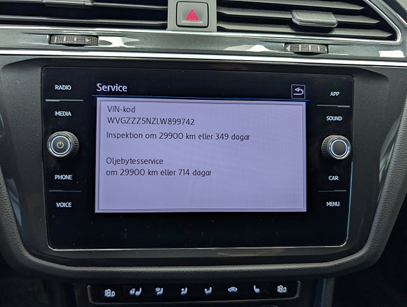 Volkswagen Tiguan 26 of 27