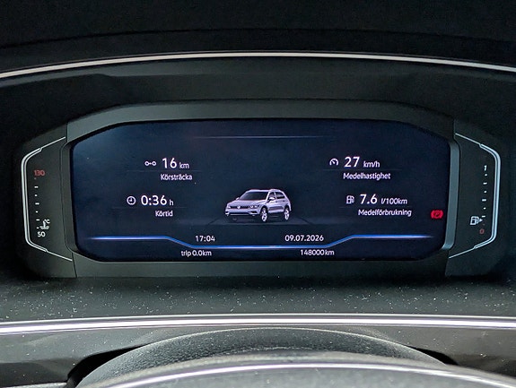 Volkswagen Tiguan 23 of 27