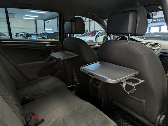 Volkswagen Tiguan 19 of 27