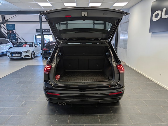 Volkswagen Tiguan 9 of 27