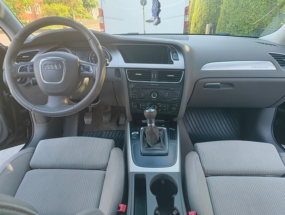 Audi A4 6 of 6