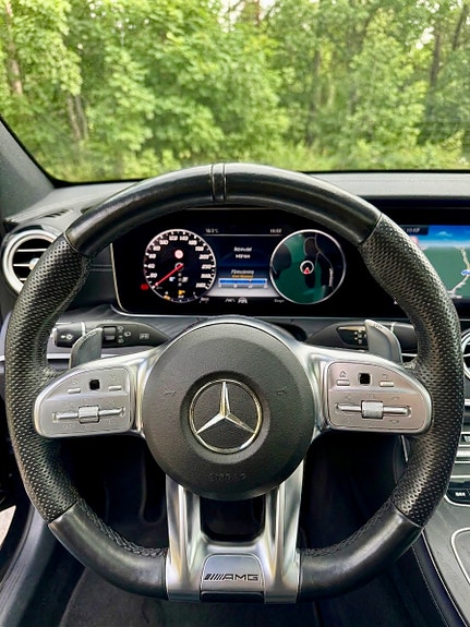 Mercedes-Benz E53 19 of 26