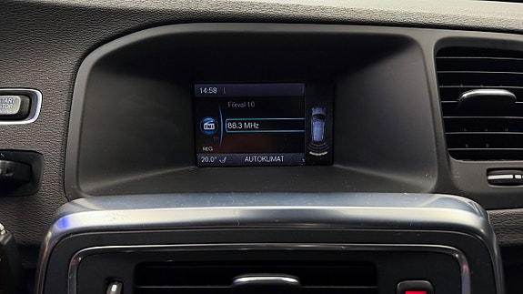 Volvo V60 23 of 30