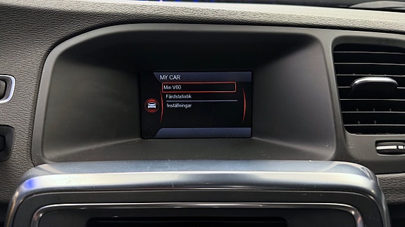 Volvo V60 25 of 30